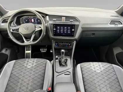 Photo 11 Volkswagen Tiguan  2.0 TDI 150ch DSG7