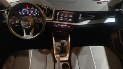 Photo 4 Audi A1  Sportback 30 TFSI 110 ch BVM6