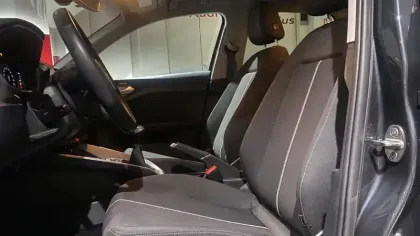 Photo 5 Audi A1  Sportback 30 TFSI 110 ch BVM6