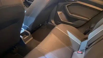 Photo 9 Audi A1  Sportback 30 TFSI 110 ch BVM6