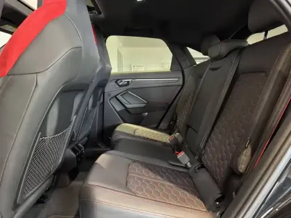 Photo 28 Audi RS Q3  Sportback 2.5 TFSI 400 ch S tronic 7