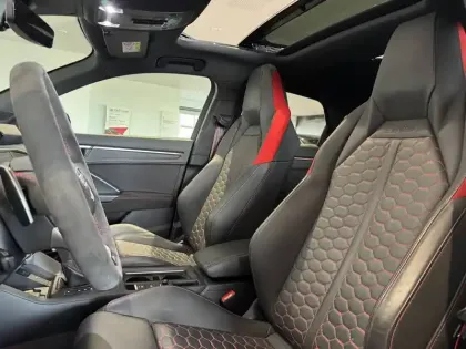 Photo 11 Audi RS Q3  Sportback 2.5 TFSI 400 ch S tronic 7