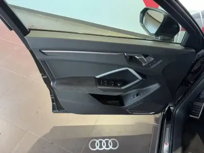 Photo 19 Audi RS Q3  Sportback 2.5 TFSI 400 ch S tronic 7