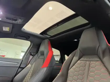 Photo 12 Audi RS Q3  Sportback 2.5 TFSI 400 ch S tronic 7