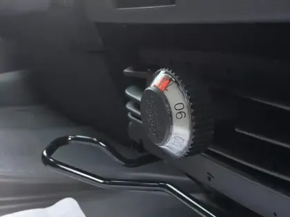 Photo 31 Volkswagen Crafter  VAN 35 L3H3 2.0 TDI 140 CH