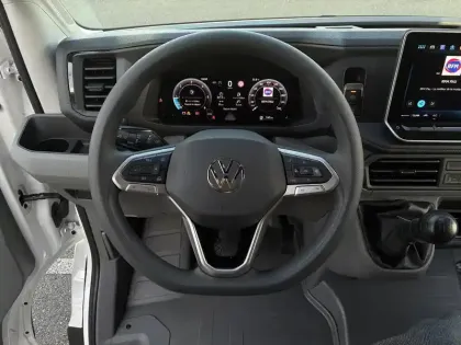 Photo 32 Volkswagen Crafter  VAN 35 L3H3 2.0 TDI 140 CH