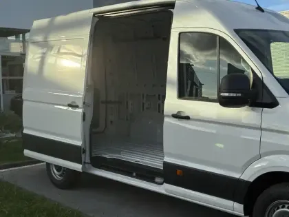 Photo 17 Volkswagen Crafter  VAN 35 L3H3 2.0 TDI 140 CH