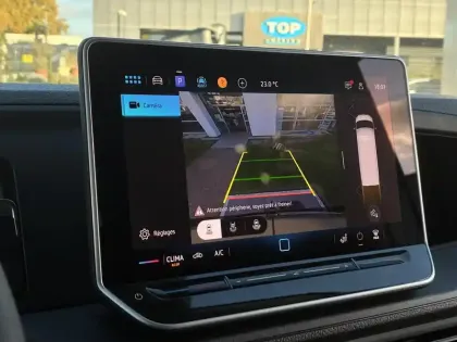 Photo 39 Volkswagen Crafter  VAN 35 L3H3 2.0 TDI 140 CH