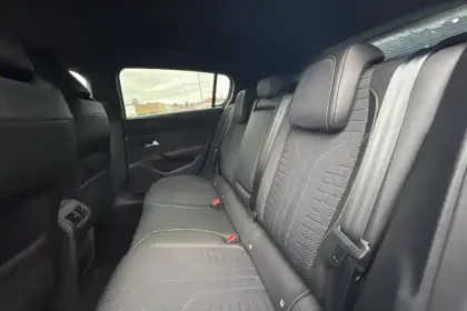 Photo 9 Peugeot 308  Hybrid 145 e-DCS6