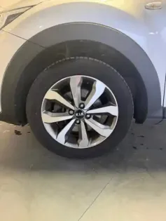 Photo 12 Kia Stonic  1.0 T-GDi 120 ch MHEV iBVM6