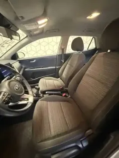 Photo 6 Kia Stonic  1.0 T-GDi 120 ch MHEV iBVM6