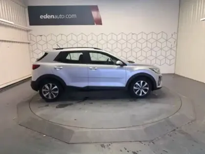 Photo 10 Kia Stonic  1.0 T-GDi 120 ch MHEV iBVM6