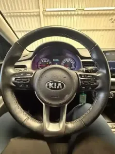 Photo 24 Kia Stonic  1.0 T-GDi 120 ch MHEV iBVM6