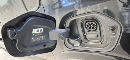 Photo 16 Peugeot 208  Electrique 50 kWh 136ch