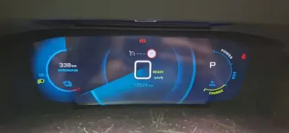 Photo 27 Peugeot 208  Electrique 50 kWh 136ch