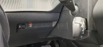 Photo 26 Peugeot 208  Electrique 50 kWh 136ch