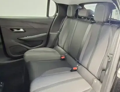 Photo 10 Peugeot 208  Electrique 50 kWh 136ch