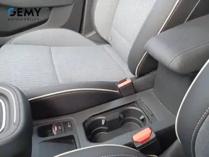 Photo 18 Renault Clio  Eco-G 100 ch GSR2