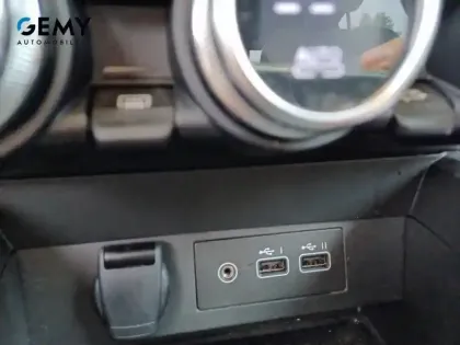 Photo 14 Renault Clio  Eco-G 100 ch GSR2