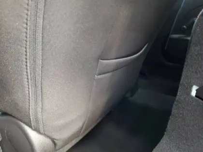 Photo 18 Renault Clio  SOCIETE BLUE DCI 85