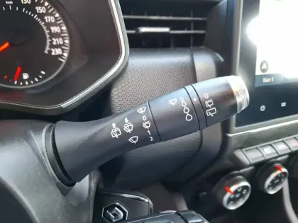 Photo 27 Renault Clio  SOCIETE BLUE DCI 85