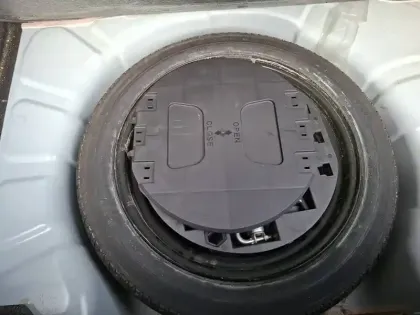 Photo 15 Renault Clio  SOCIETE BLUE DCI 85