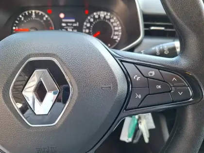 Photo 26 Renault Clio  SOCIETE BLUE DCI 85