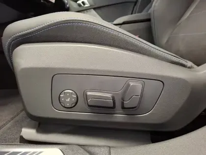 Photo 6 BMW Serie 1 120d 163 ch DKG7