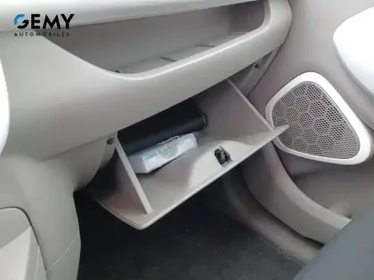 Photo 16 Renault Zoé Zoe R90