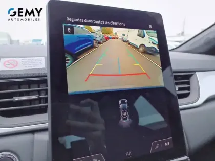 Photo 14 Renault Captur  E-Tech full hybrid 145 ch