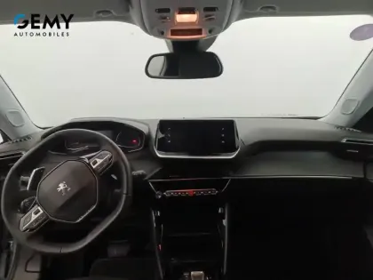 Photo 7 Peugeot 2008  PureTech 130 S&S EAT8