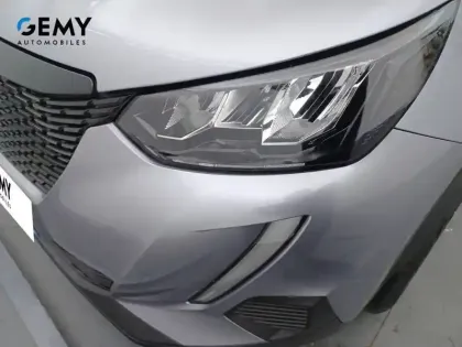 Photo 35 Peugeot 2008  PureTech 130 S&S EAT8