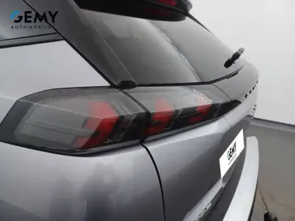 Photo 56 Peugeot 2008  PureTech 130 S&S EAT8