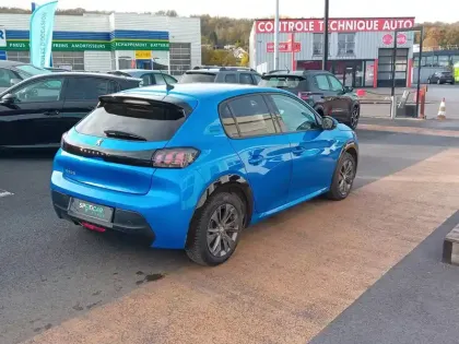 Photo 4 Peugeot 208  Electrique 50 kWh 136ch
