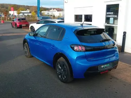 Photo 6 Peugeot 208  Electrique 50 kWh 136ch