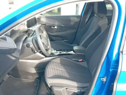 Photo 8 Peugeot 208  Electrique 50 kWh 136ch