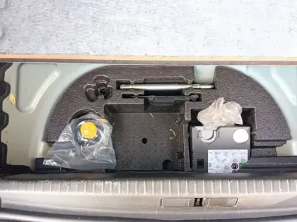 Photo 19 Peugeot 208  Electrique 50 kWh 136ch