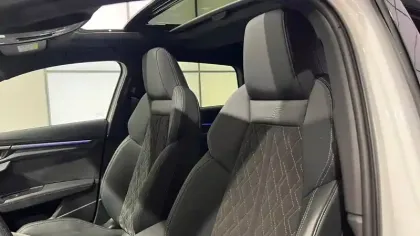 Photo 50 Audi A3 S3 Sportback TFSI 310 S tronic 7 Quattro