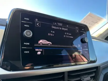 Photo 29 Volkswagen T-roc  1.0 TSI 116 Start/Stop BVM6