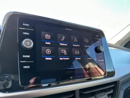 Photo 30 Volkswagen T-roc  1.0 TSI 116 Start/Stop BVM6