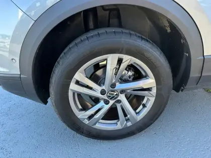 Photo 22 Volkswagen T-roc  1.0 TSI 116 Start/Stop BVM6