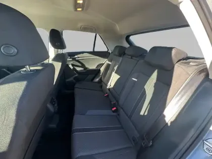 Photo 13 Volkswagen T-roc  1.0 TSI 116 Start/Stop BVM6