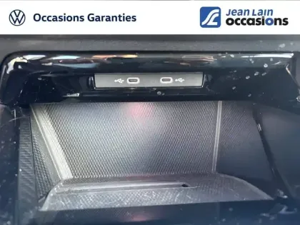 Photo 18 Volkswagen Golf  1.5 eHybrid 204 DSG6