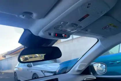 Photo 20 Peugeot 208  Hybrid 110 e-DCS6