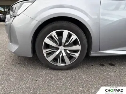 Photo 20 Peugeot 208  PureTech 75 S&S BVM5