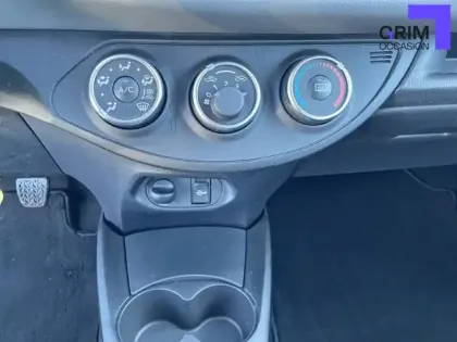 Photo 7 Toyota Yaris  110 VVT-i CVT