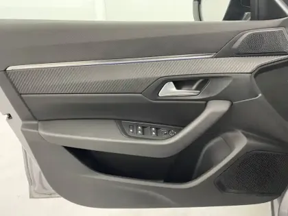 Photo 25 Peugeot 508  BlueHDi 130 ch S&S EAT8