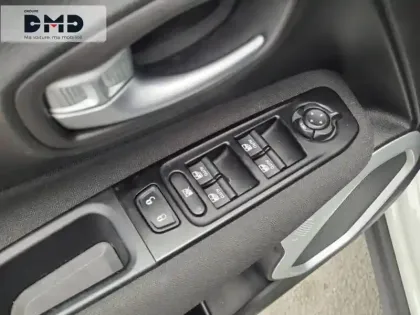 Photo 13 Jeep Renegade  1.6 l MultiJet 120 ch BVM6