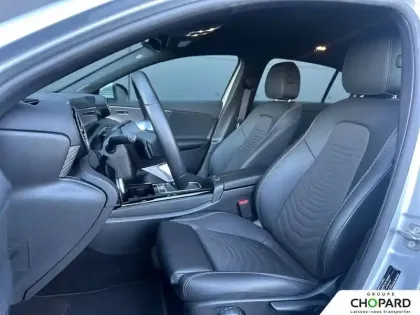 Photo 42 Mercedes Classe A  250 e 8G-DCT