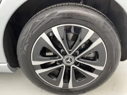 Photo 16 Mercedes Classe A  250 e 8G-DCT